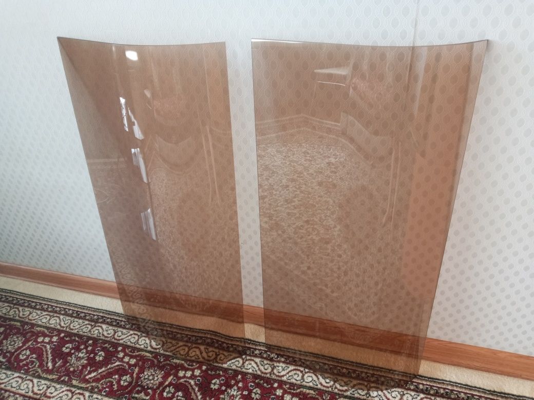 Продам  стекло и доски от мебели
