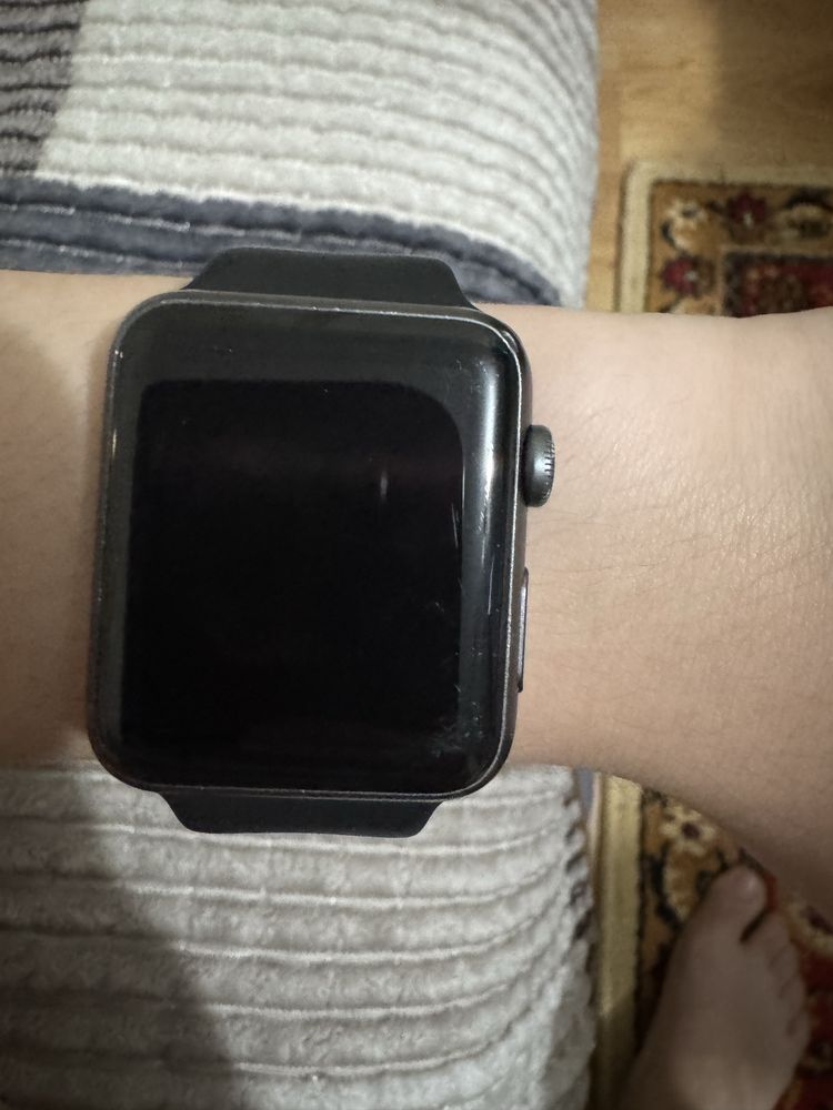 Продам смартчасы Apple watch series 1, mi band3, samsung watch active
