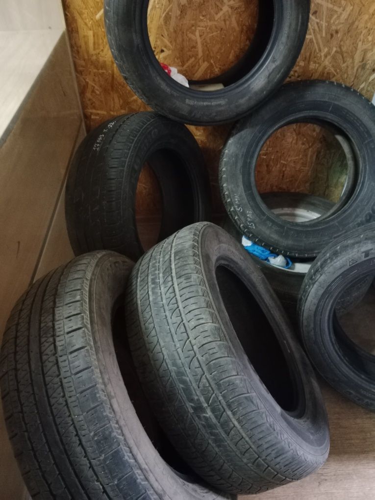 Продаю комплект резине на автомашине