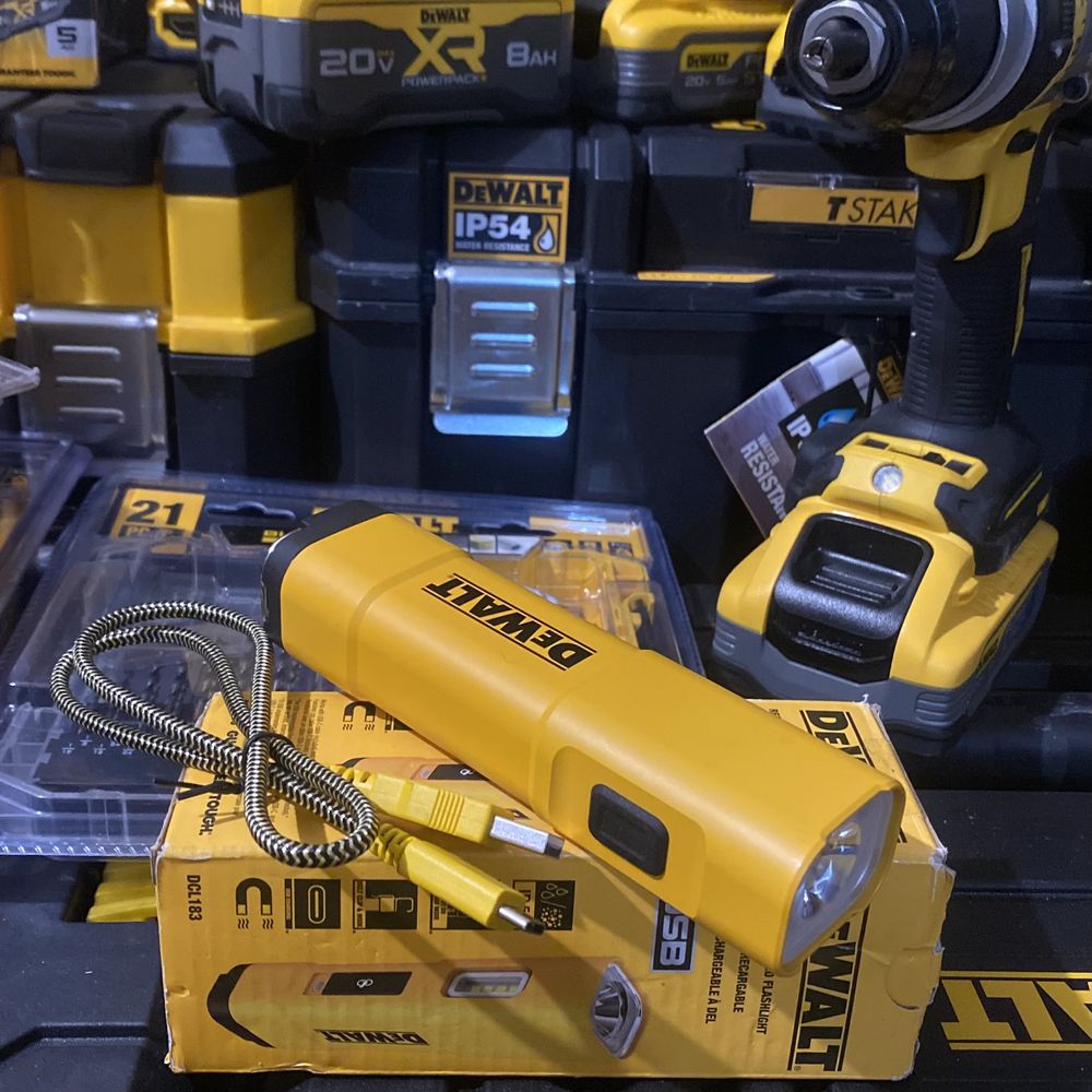 Фонари dewalt dcl182 dcl183 (на выбор)