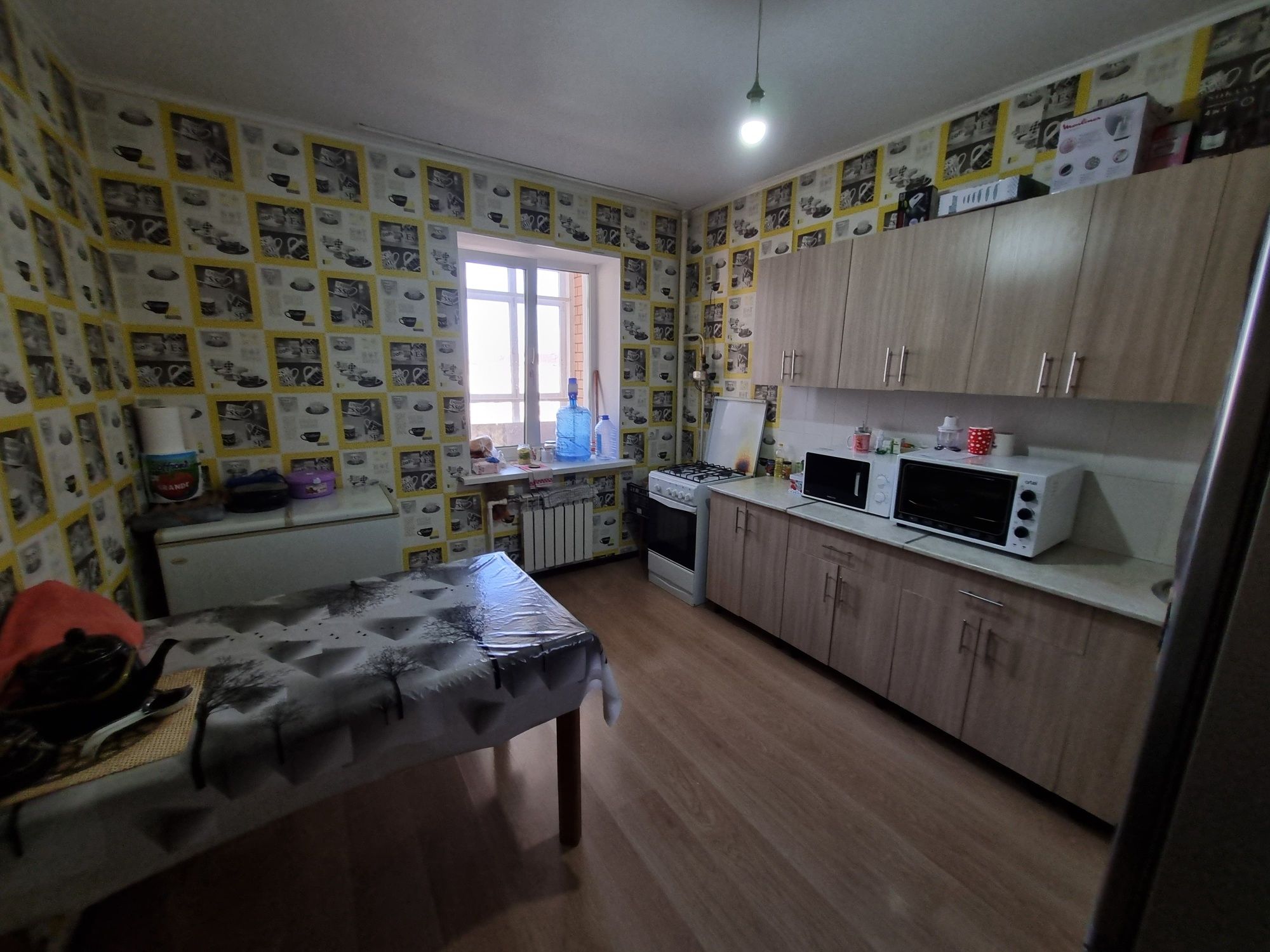 Продаётся 3-х. Комнатная квартира в 10-мик. в 25-м. Доме.