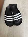 Сланцы Adidas, новые с официалнього сайта