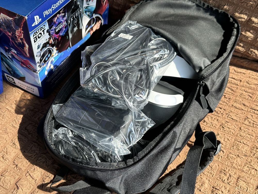 В наличии почти новые Playstation VR для playstation 4 очки Вр на пс 4