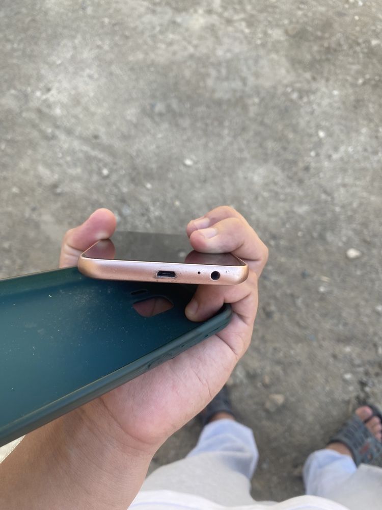 Samsung galaxy j2 core
