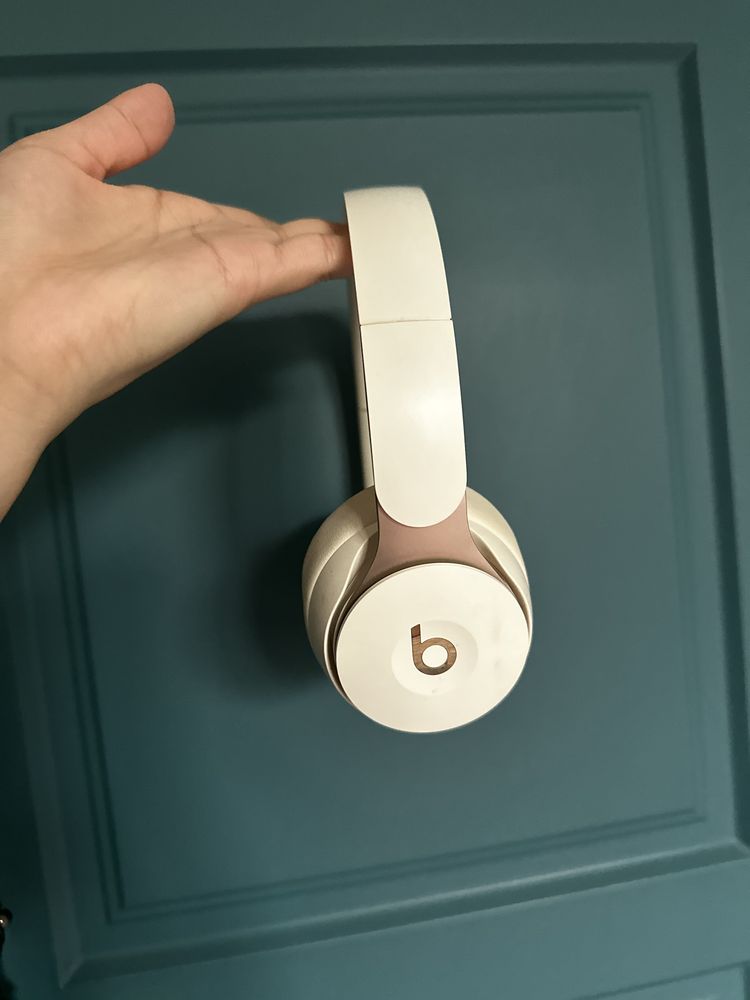 Beats Solo Pro Wireless