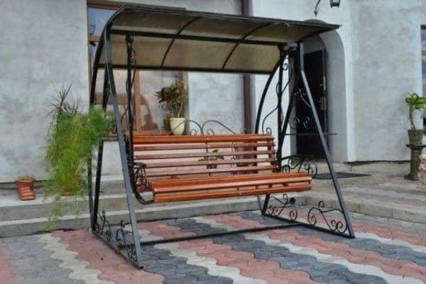 Изготовление качелей, быстро и качественно.