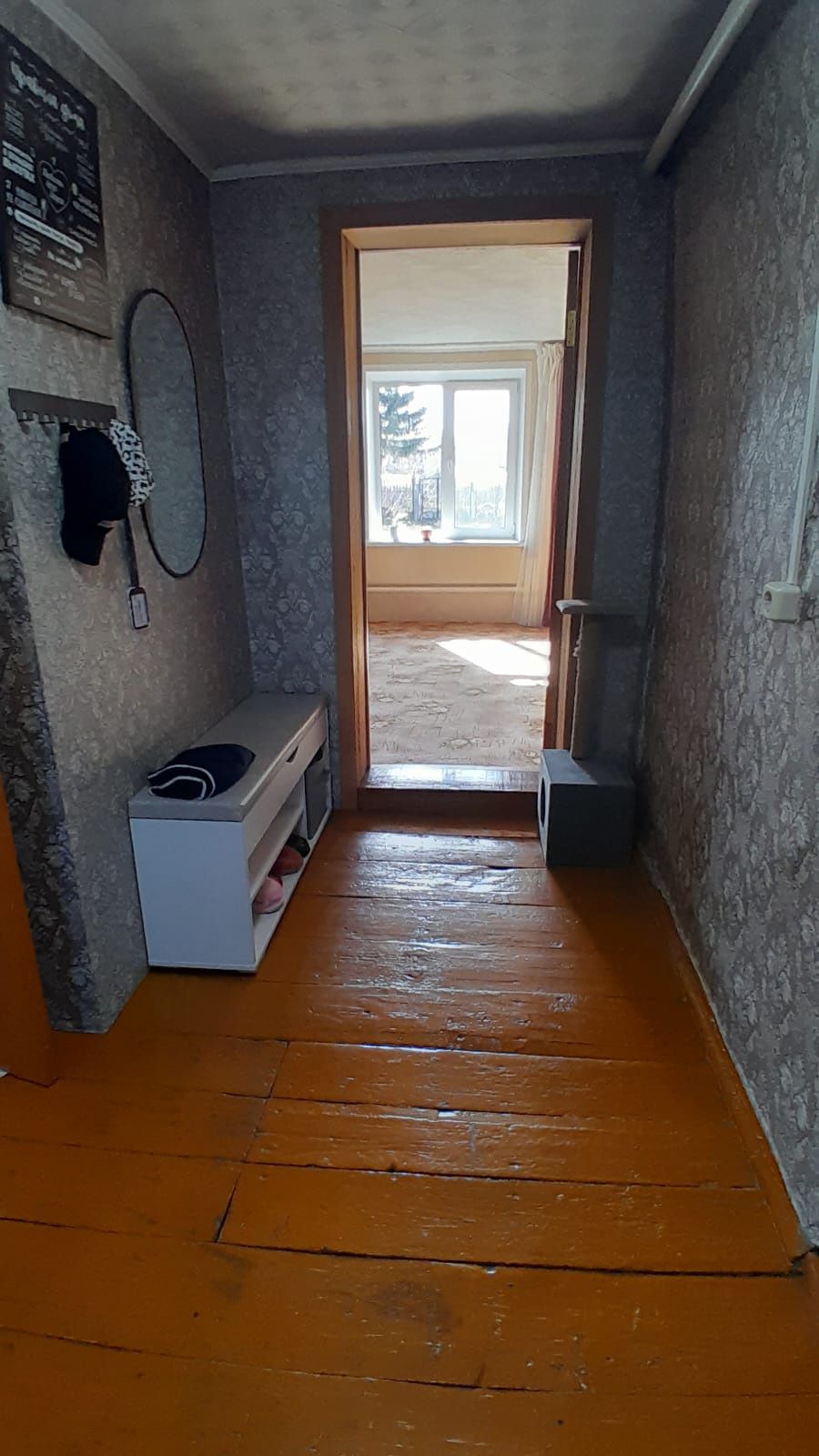 Продам 3-комнатный дом+ кухня