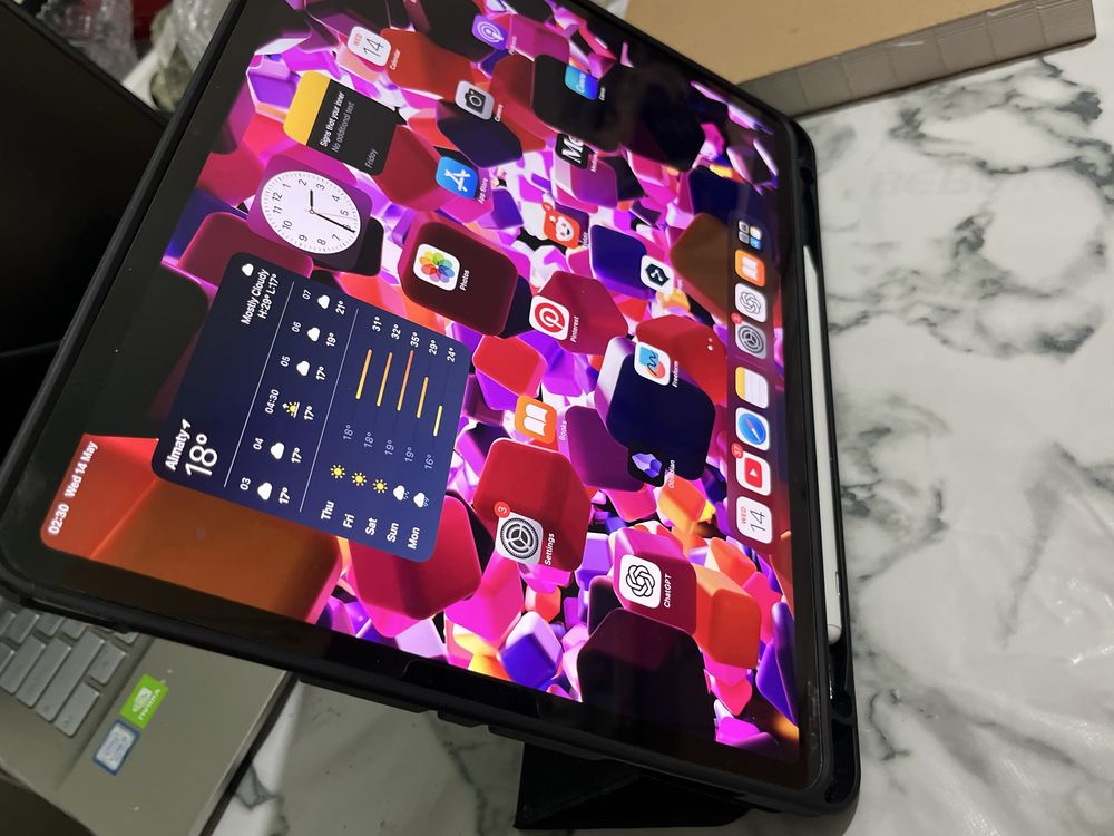 iPad Air 13" 2024 г. 128 gb 13 дюйм