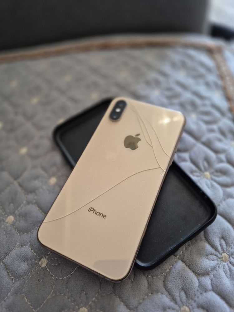 Продам Iphone Xs, 64gb