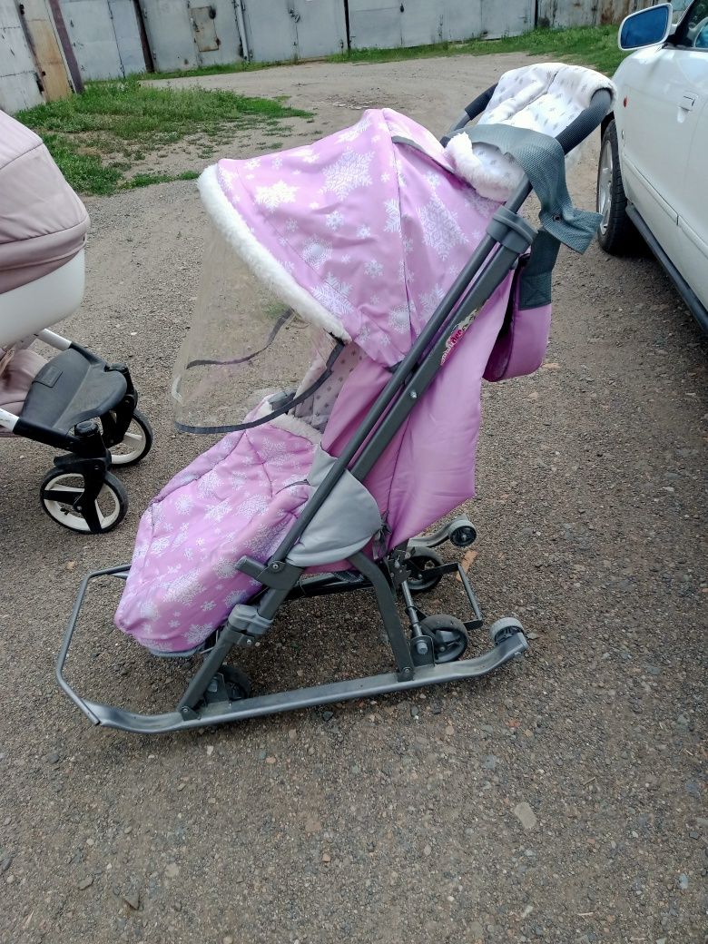 Продам детскую коляску