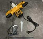 Миксер строительный DeWalt новый ручной