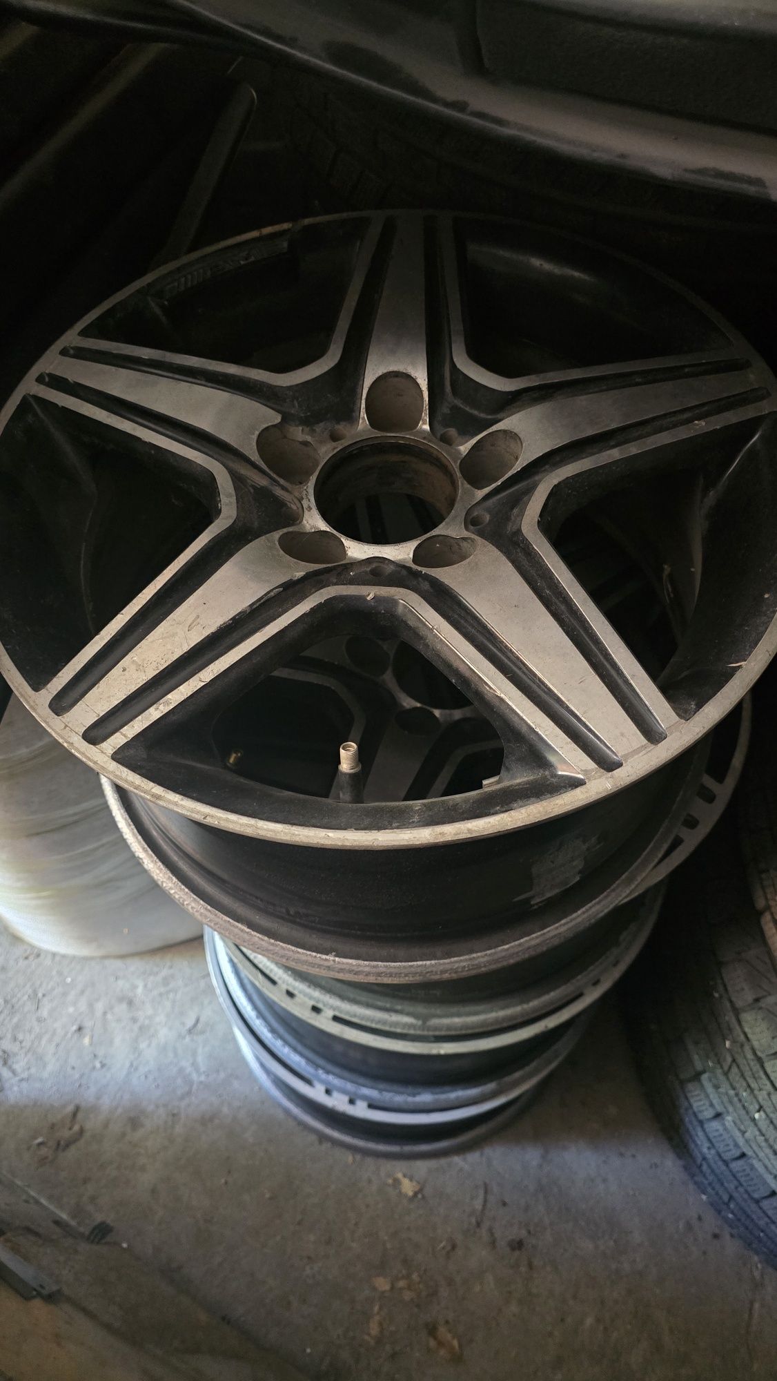 Продам титанки R15