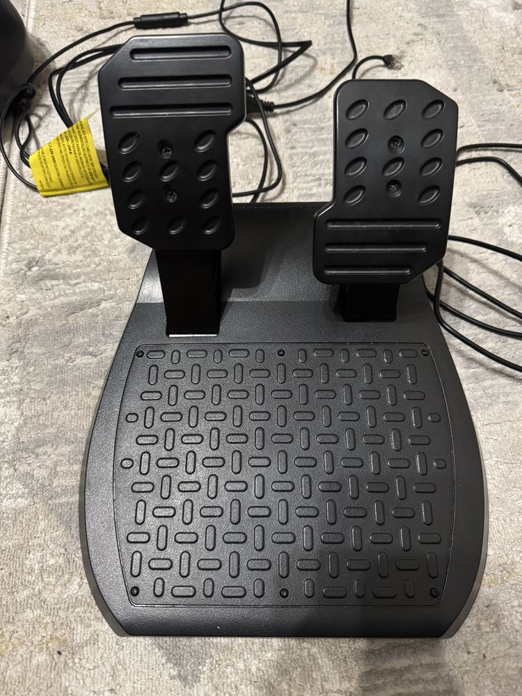 Игровой руль Thrustmaster TMX Force Feedback