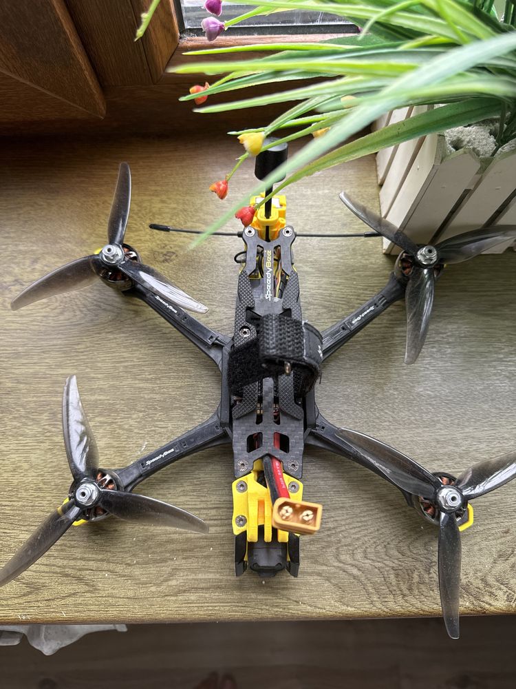 Продам Speedy bee master 5 v 2