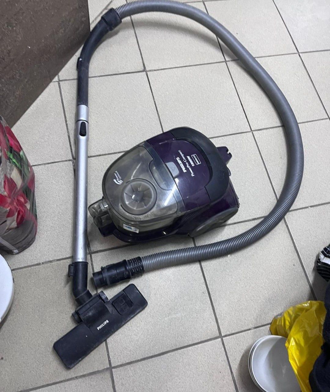 пылесос Philip's 1800 W