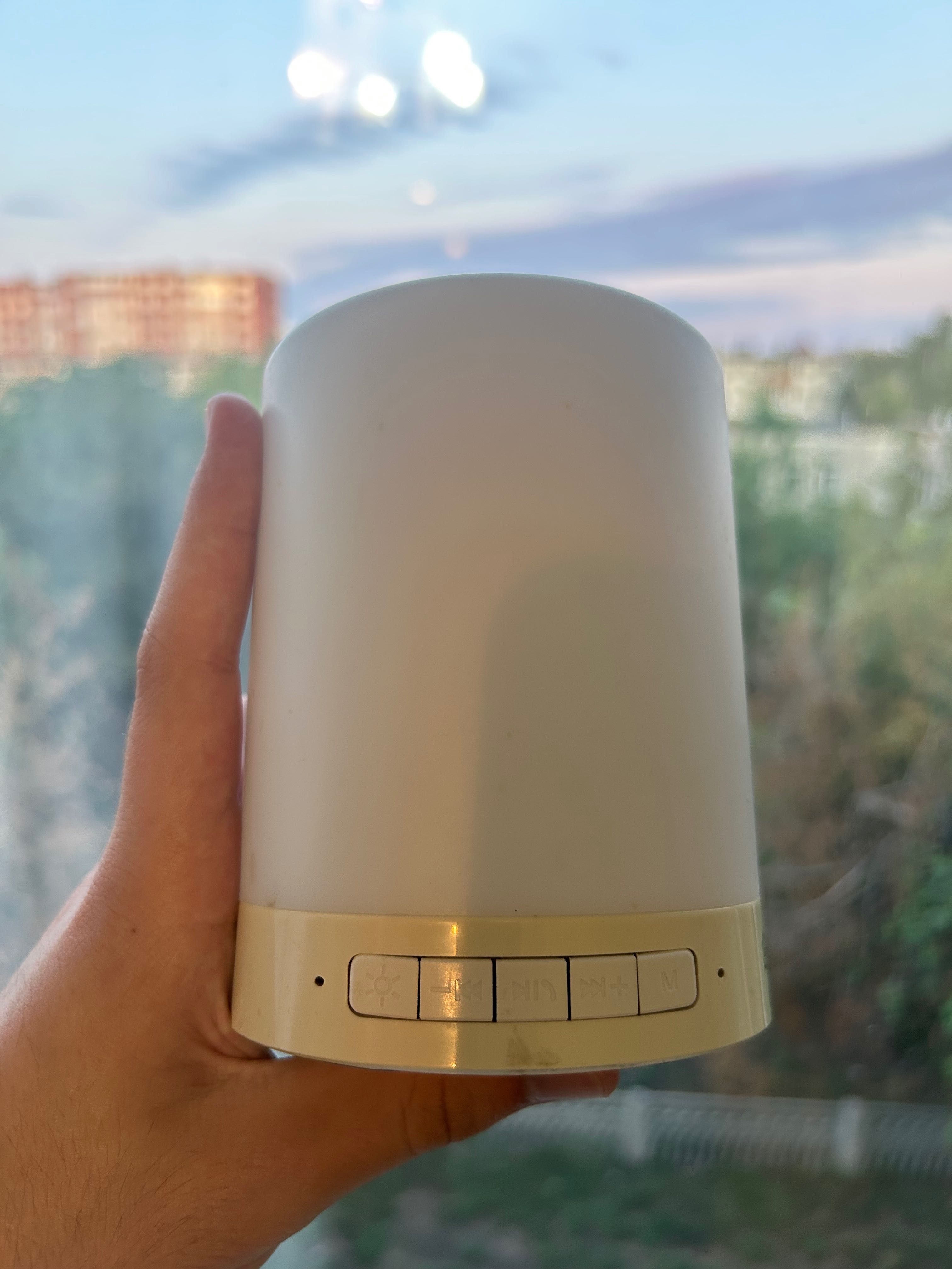 Neo Musik Lamp колонка