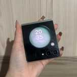 Продам или обменяю Самсунг флип 5 на 512гб