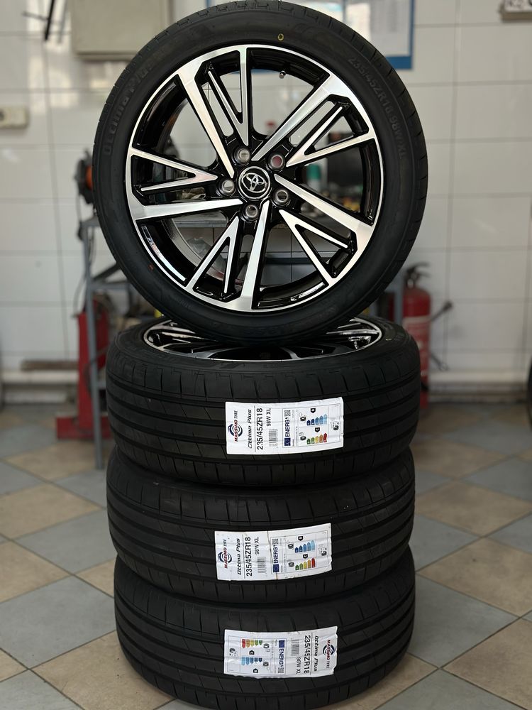 Камри 80  новый комплект 235 45 R18