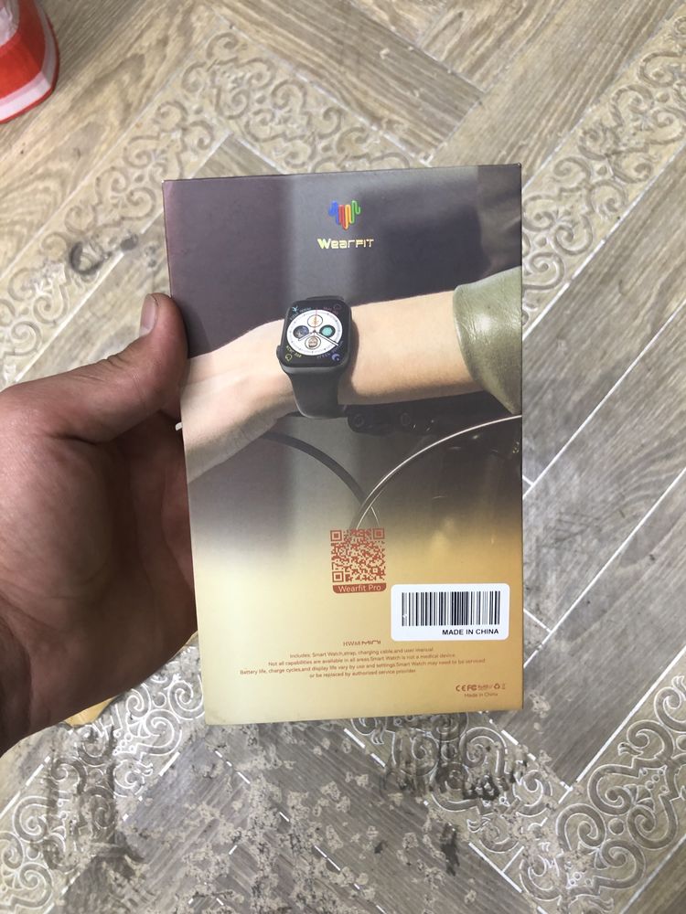 Продаю часы в хорошем состоянии
