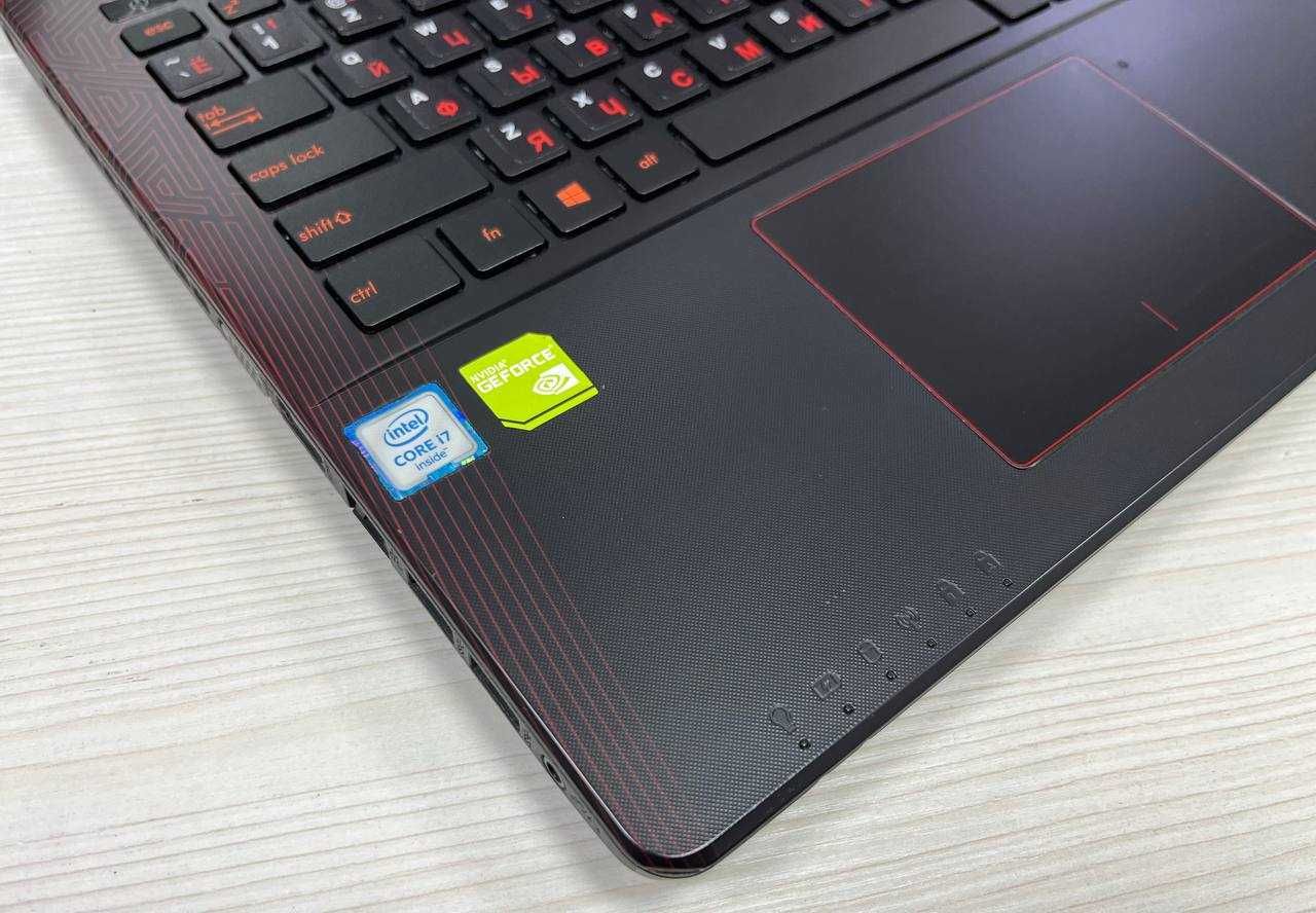 Мощный ASUS Core i7*ОЗУ 12/SSD 512/hdd 1Tb/Geforce -2гб FullHD экран