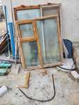 Продам оконные рамы с стеклом