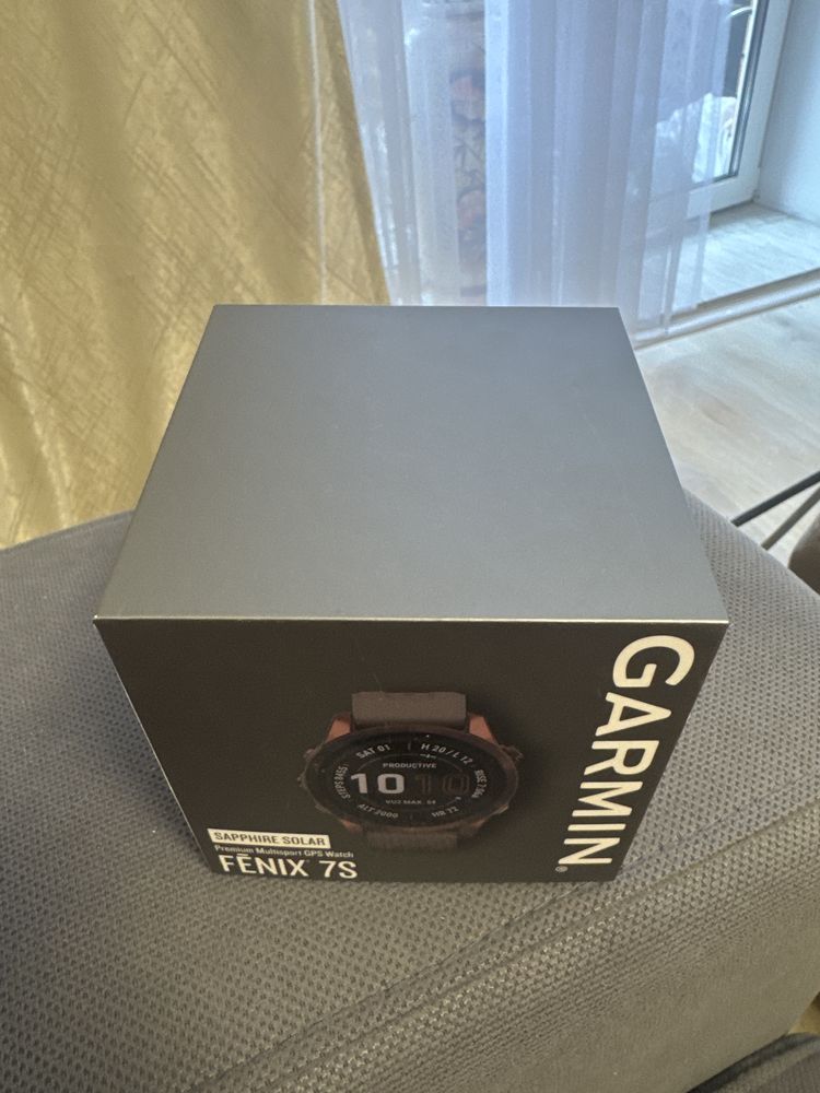 Garmin 7s gold sapfire solar