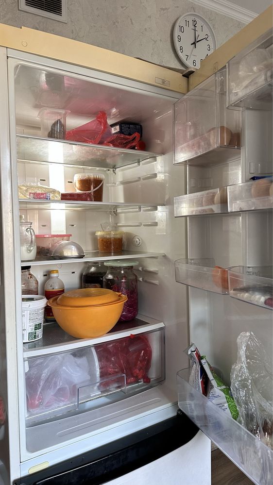Продам холодильник