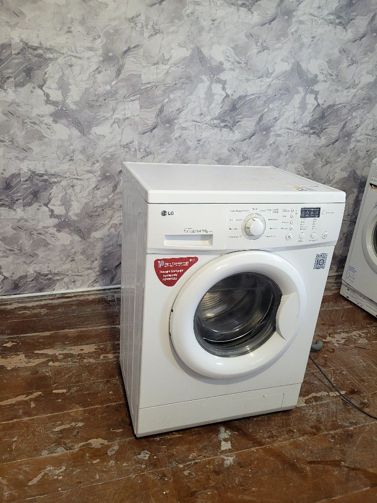 Продам стиральную машину lg 5kg