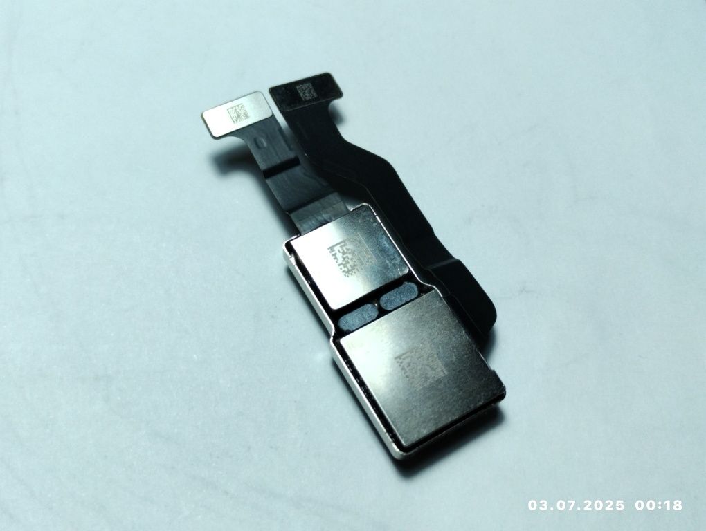 Камера iPhone 11 (повреждённый)