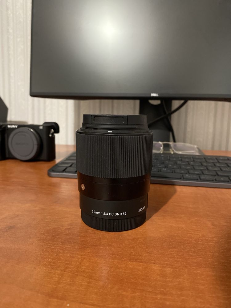 Sigma 30mm f1.4 DC DN. for Sony