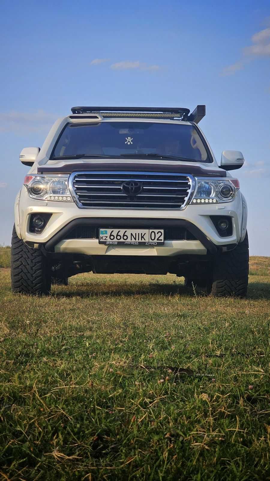 Прокат автомобилей с водителем, различного класса. Выгодно, удобно, ко