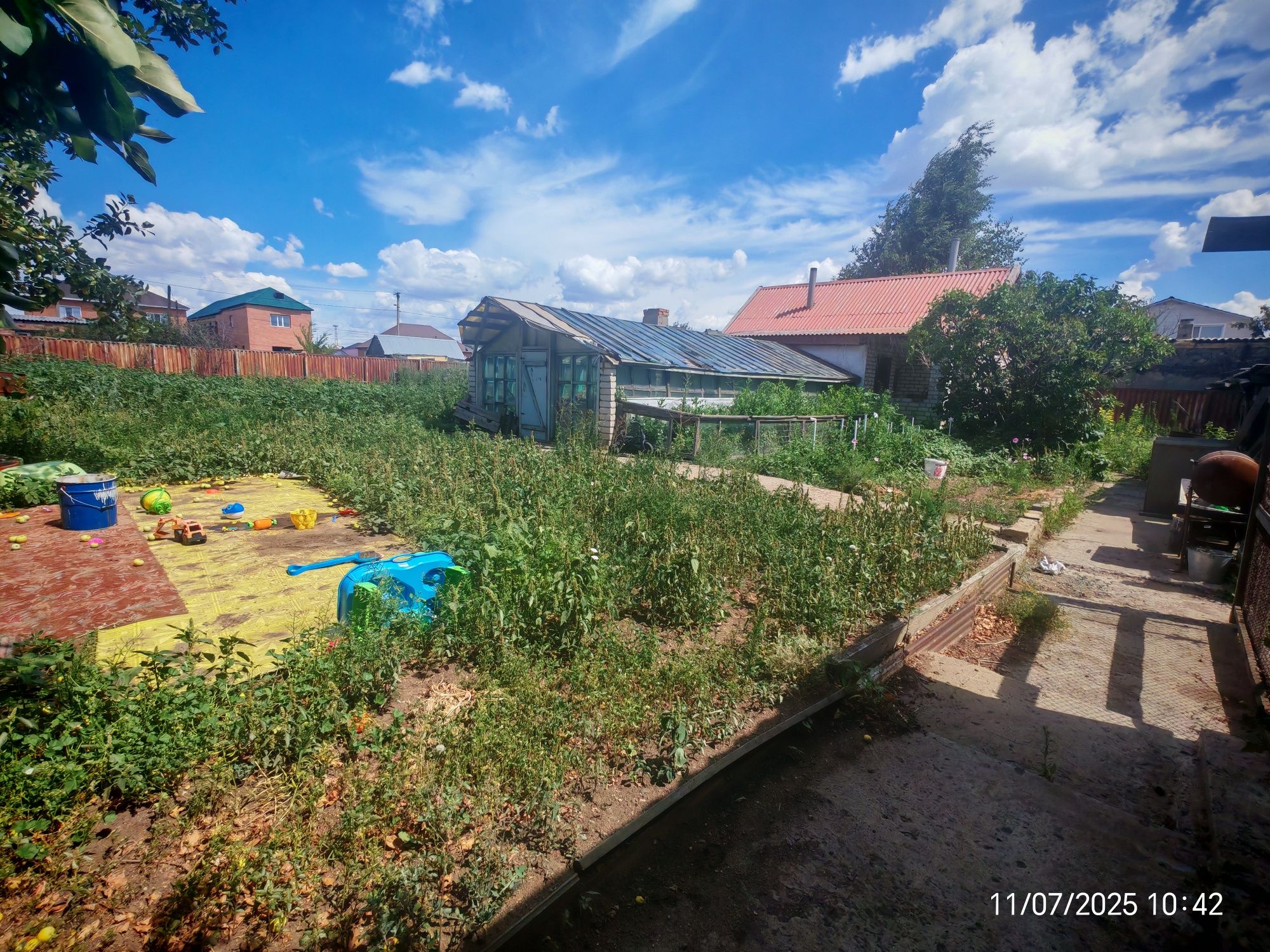 Продам коттедж 2 этажа и мансарда