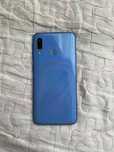 Samsung a40.