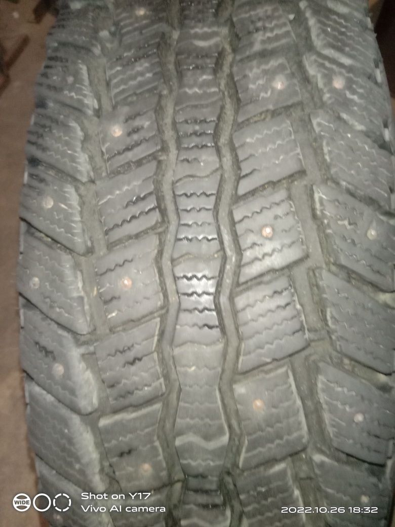 Продам зимние шины SAILUN ICE BLAZER