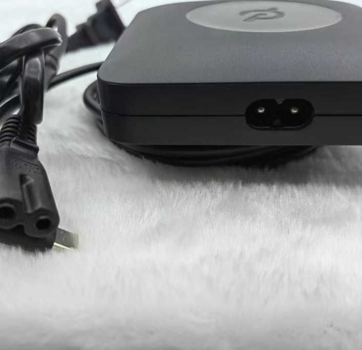 Зарядка 65W для смартфона планшета ноутбука подходит