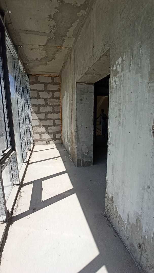 Продаётся КОММЕРЧЕСКОЕ помещение в мкр.НУРСАТ - 1 линия ул.БАЙТЕРЕКОВА