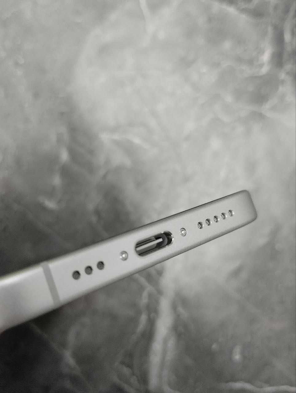 Apple iPhone 16 (Актау, 7 мкр., 12дом) Лот 538260
