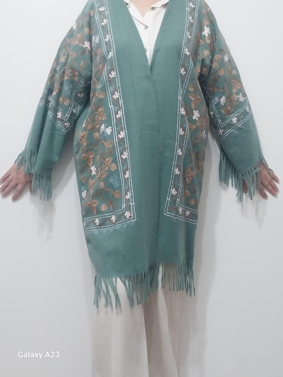 Продам кардиганы и халат, кашемир, мягкие,Узбекистан