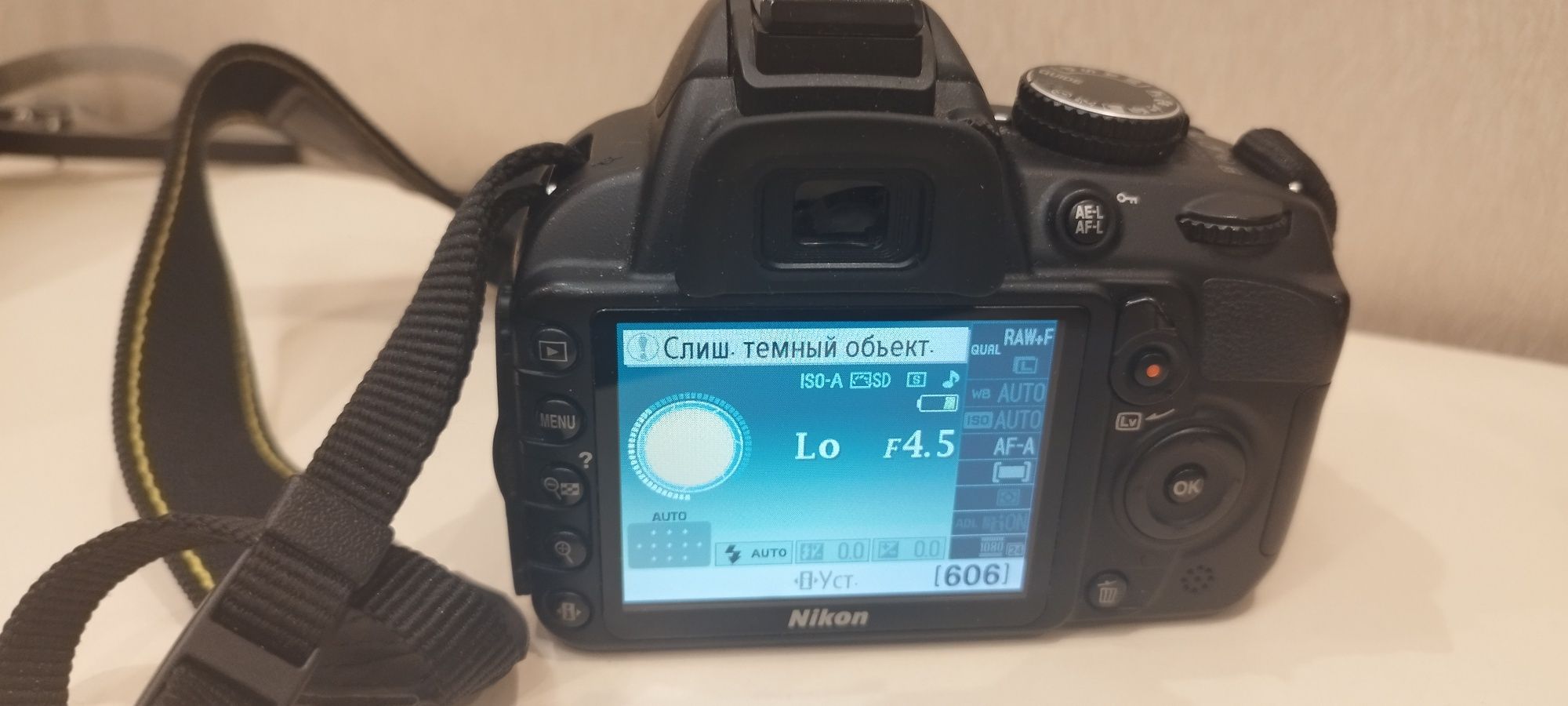 Продам фотоаппарат Никон 3100