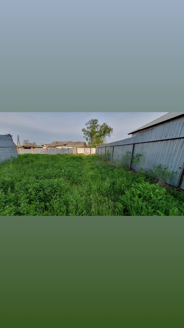 Продам участок [8 соток) с домом 60кв