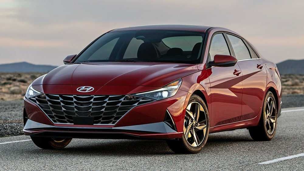Капот Елантра 2021-/Hyundai Elantra 2021- (CN7)