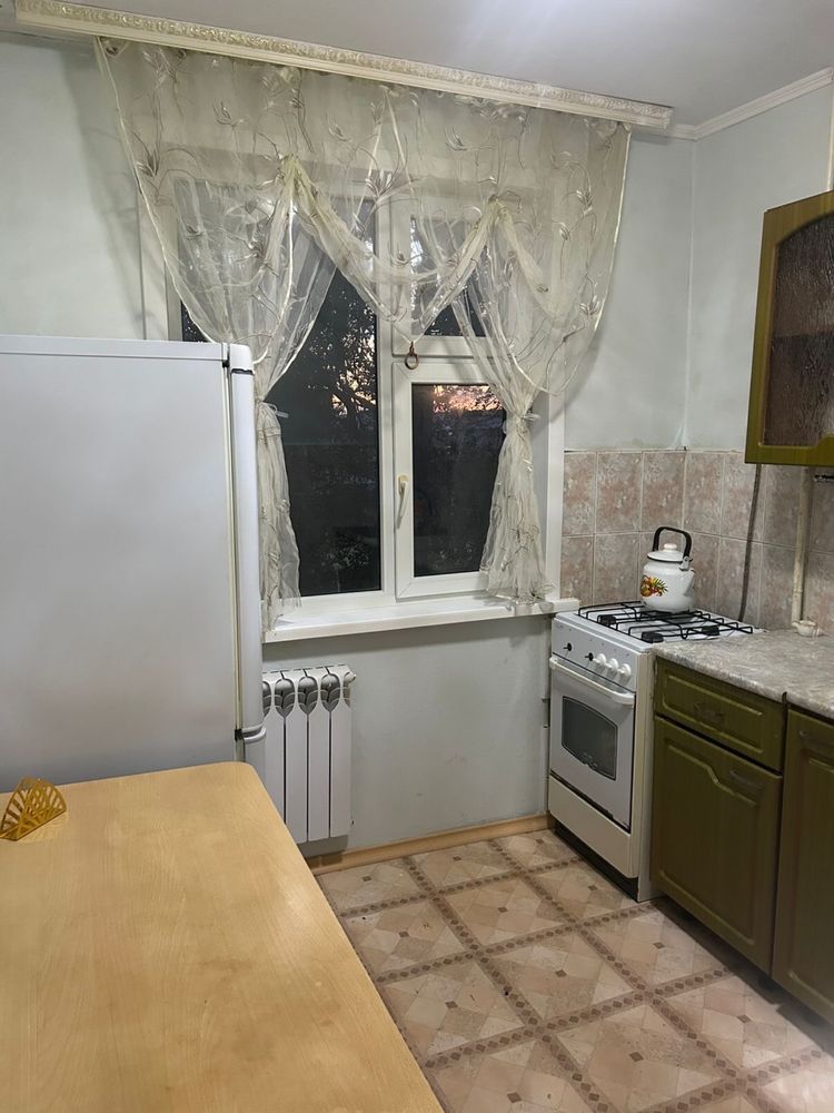 Сдам 2 комнатную квартиру на долгий срок