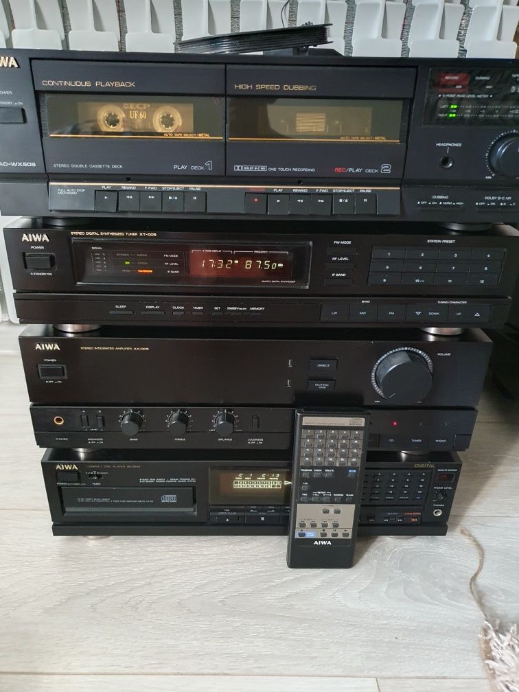 Большой блочный центр aiwa