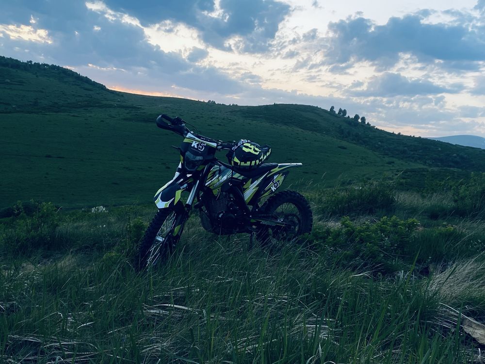Мотоцикл Zuumav K5