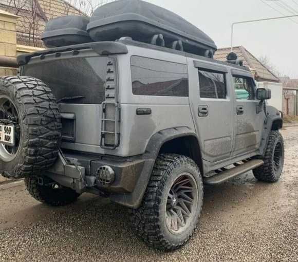 Спойлер верхний Hummer H2