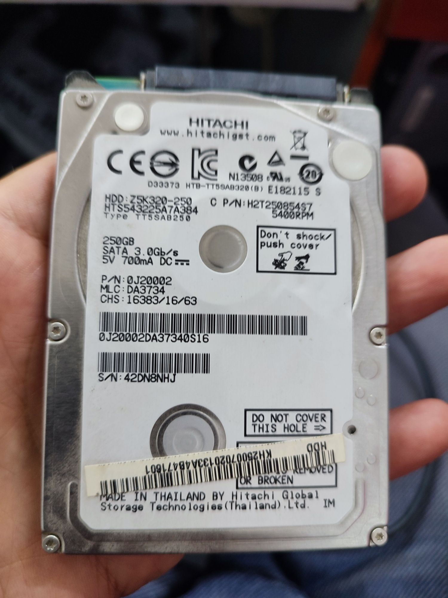 Жеский  для ноутбука hdd 500 и 250