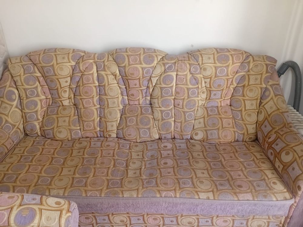 Продам диван тройку
