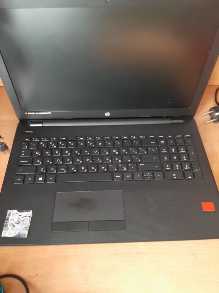 продам ноутбук  HP Laptop 15-bw0xx