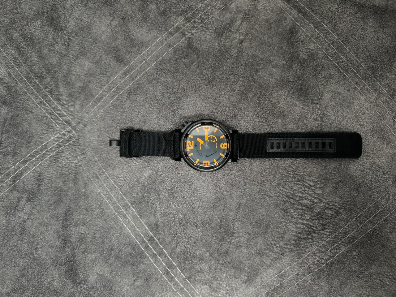 Продам часы Diesel 1407