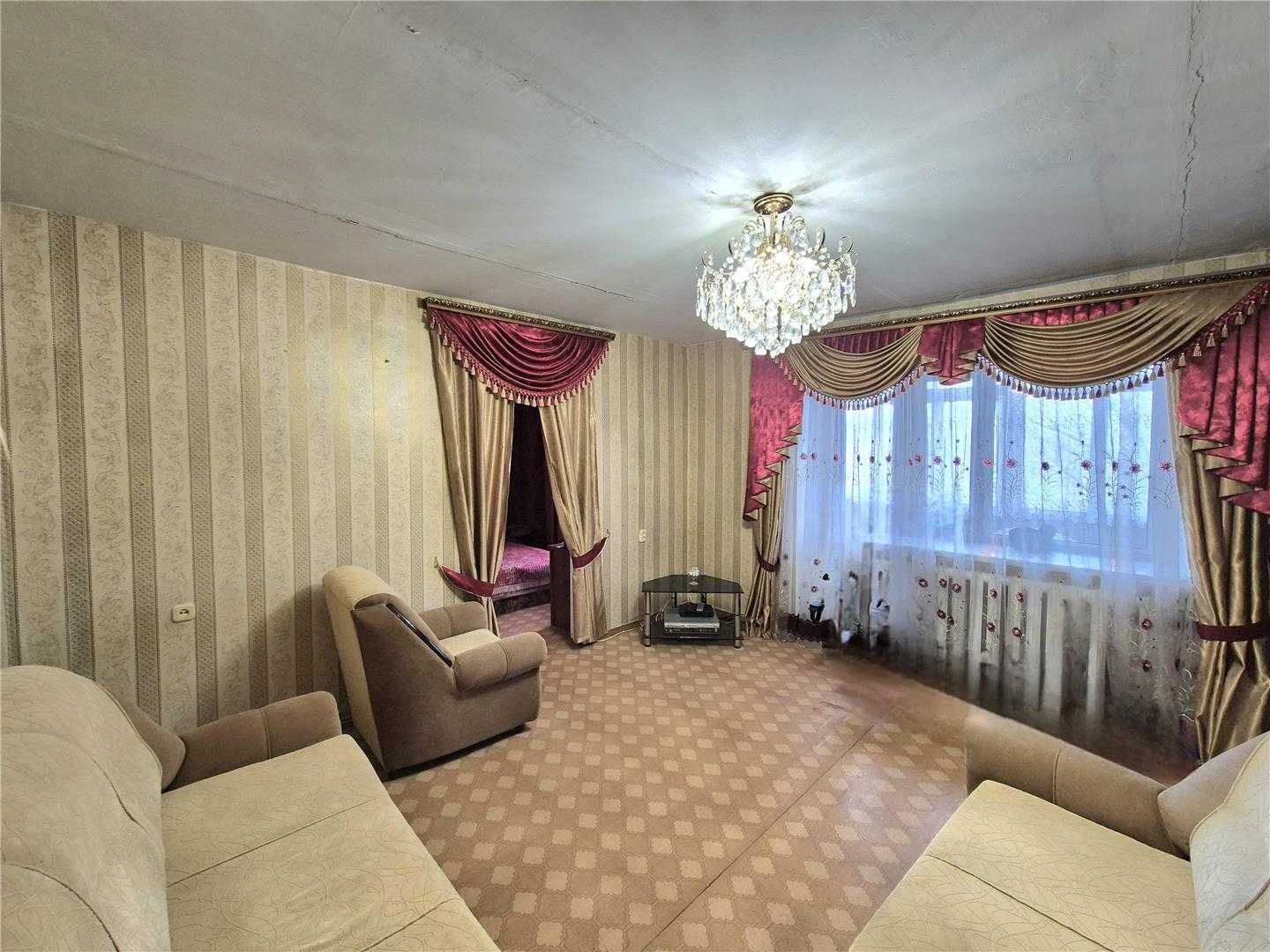 Продам 4 комн квартиру на 6 мкр на 7/9этаже, ипотека